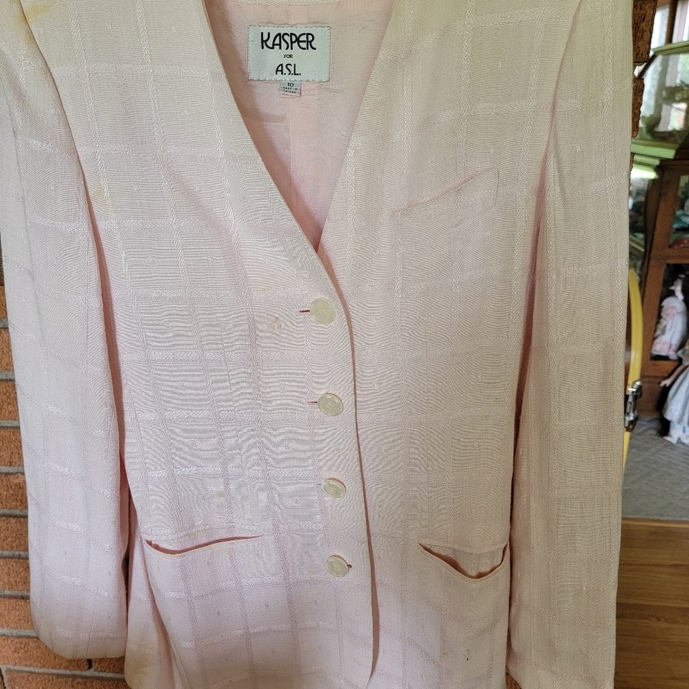 Vintage 90's Pale Pink suit, Kasper